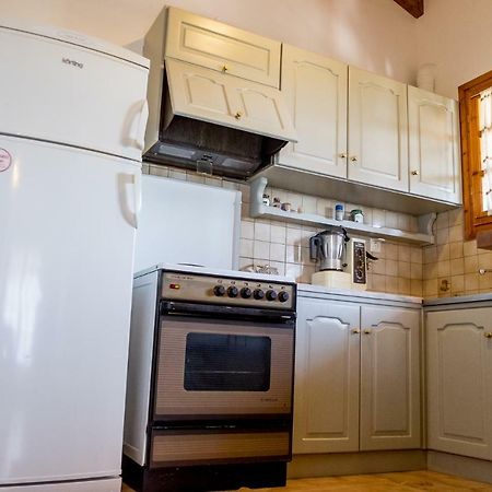 Villa Artjeta Kastrosykia Exteriör bild